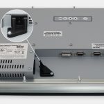 17-Zoll-Industrie-Rackmonitore und robuste Touchscreens nach IP20, Ansicht AC-Kabelausgang
