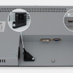 19,5-Zoll-Breitbild-Industrie-Rackmonitore und robuste IP20-Touchscreens, Ansicht AC-Kabelausgang