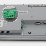 19,5-Zoll-Breitbild-Industrie-Einbaumonitore und robuste Touchscreens der Schutzart IP65/IP66, Ansicht DC-Kabelausgang