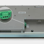 23-Zoll-Breitbild-Industrie-Einbaumonitore und robuste Touchscreens der Schutzart IP65/IP66, Ansicht DC-Kabelausgang